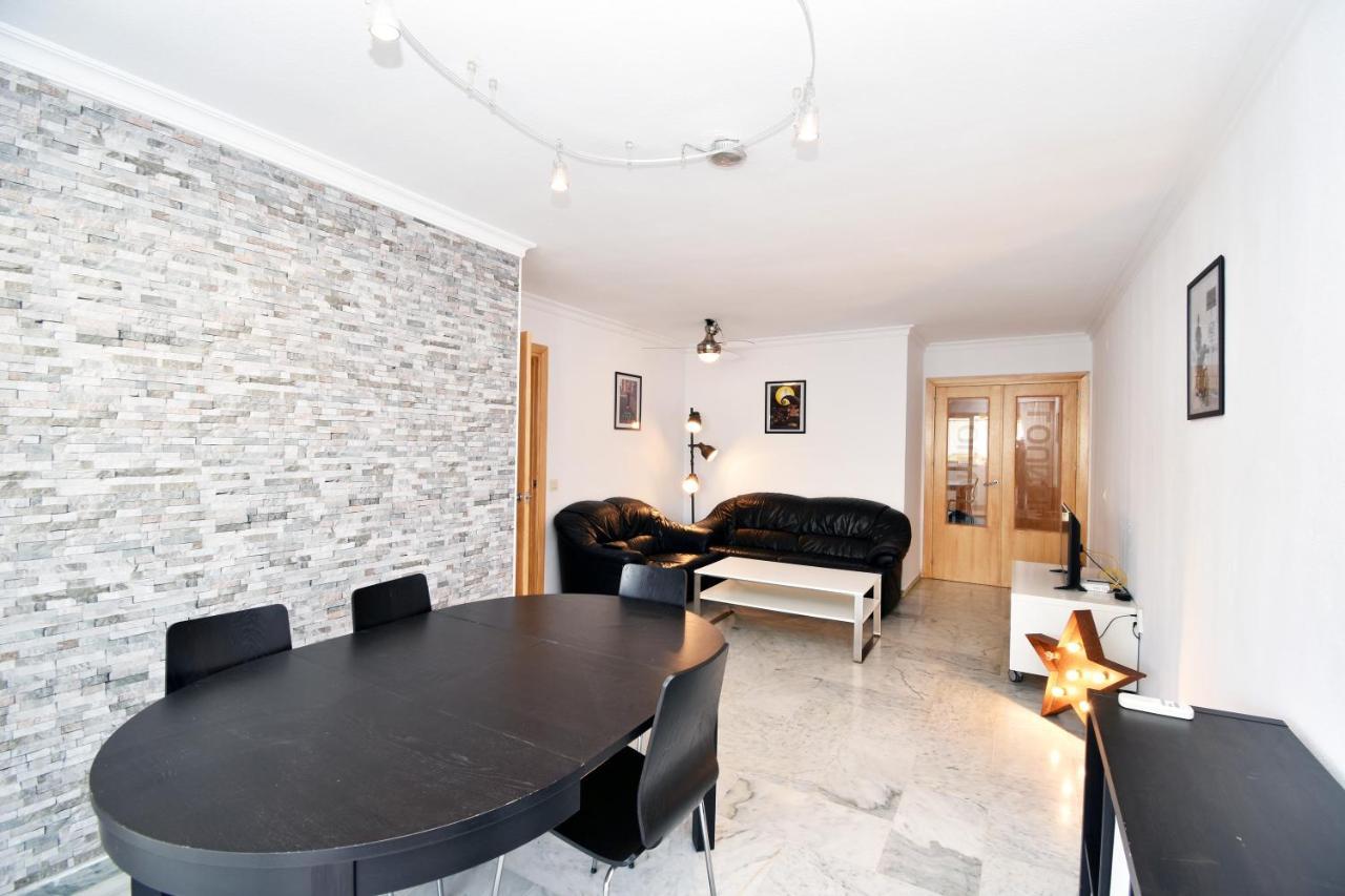 Apartamento De La Croix Apartman Fuengirola Kültér fotó