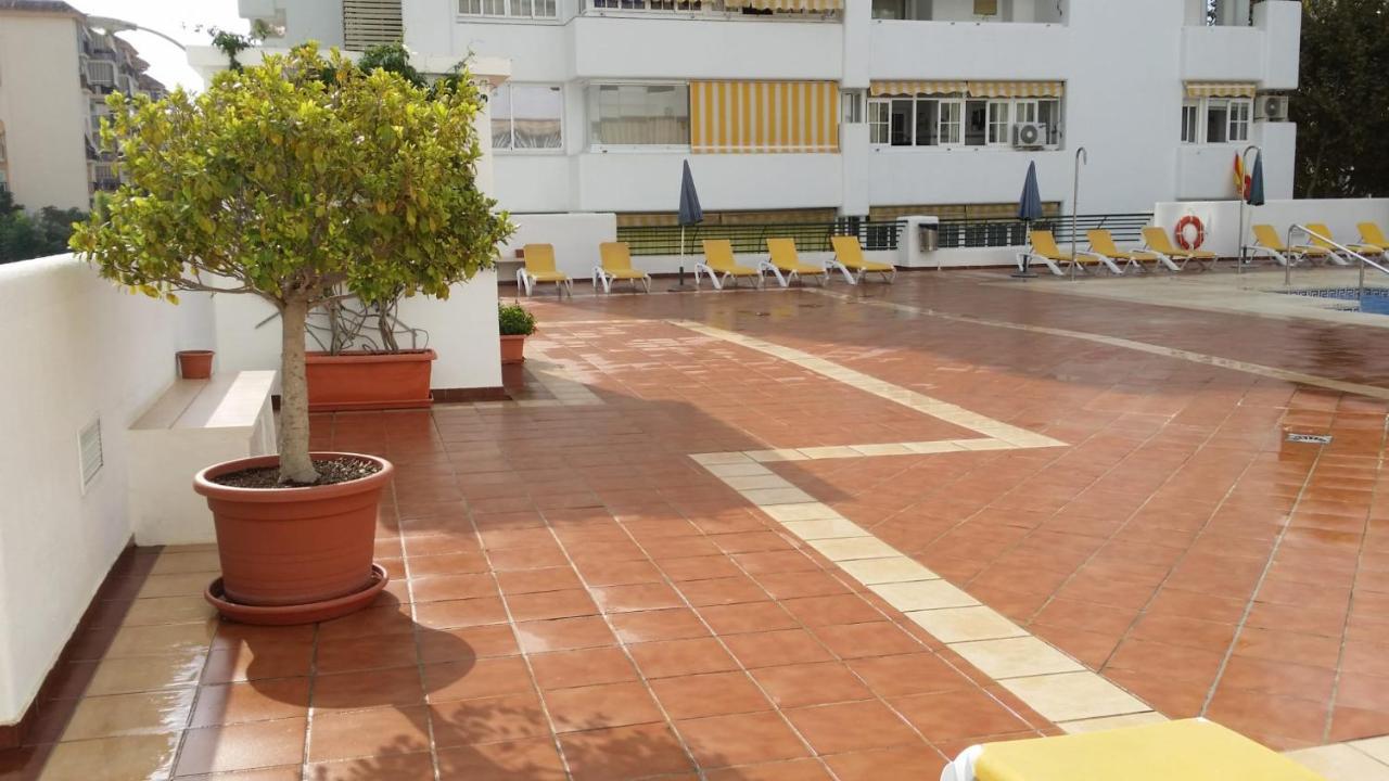 Apartamento De La Croix Apartman Fuengirola Kültér fotó